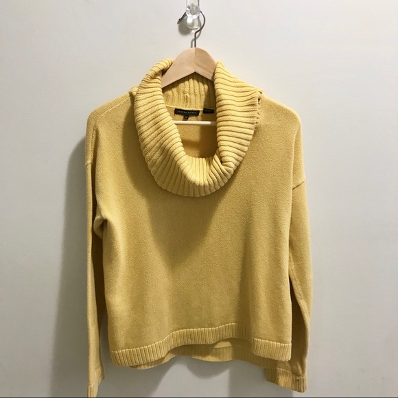 JEANNE PIERRE Sweaters - Yellow Jeanne Pierre Sweater sz Small